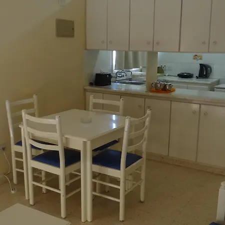 Klashiana Aparthotel Oroklini